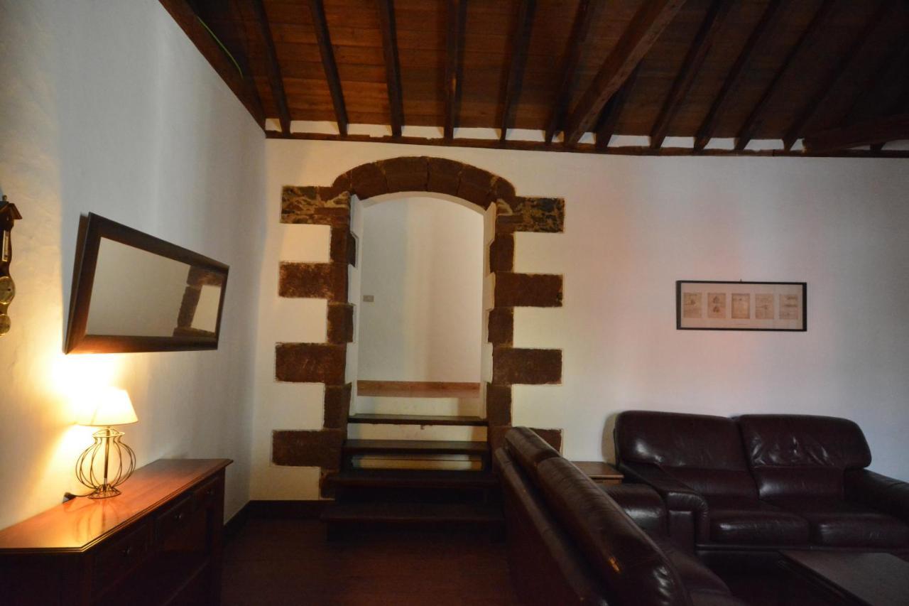 蒂约那Casa Antigua La Embajada别墅 外观 照片