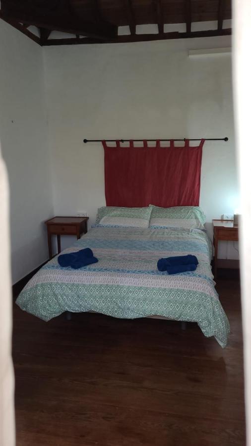 蒂约那Casa Antigua La Embajada别墅 外观 照片